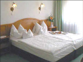 Hotel Agnes heviz Ungarn Zimmer