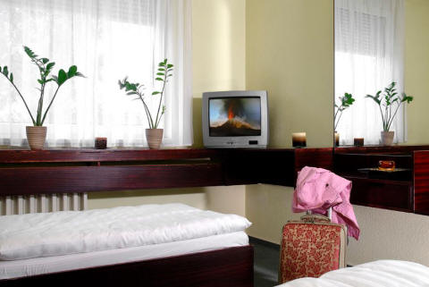 Hotel Motel DABAS Ungarn Zweibettzimmer