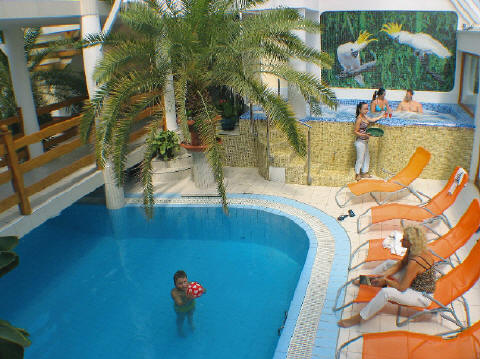 Hotel Kakadu Keszthely Ungarn Schwimmbad